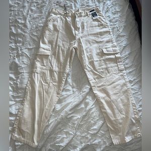 Refuge Classic High Rise Cargo Pants